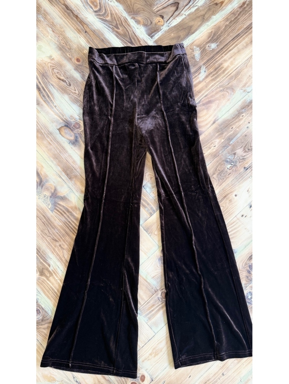 Halara Brown velvet flare pants 0516